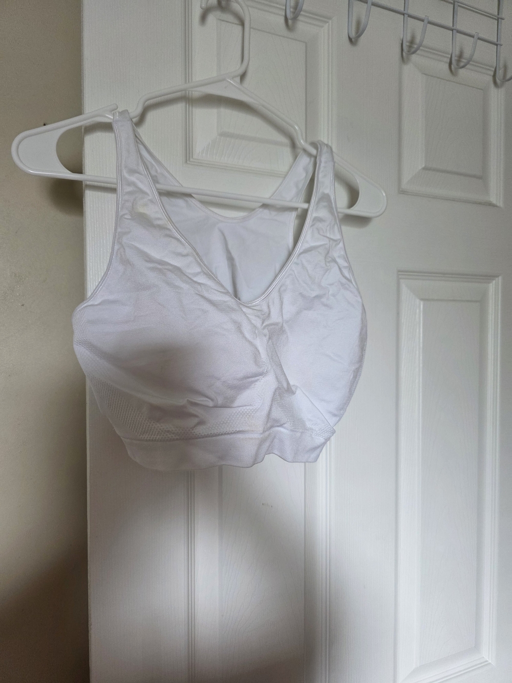 Wireless White Comfort Bra - Supportive Everyday Bralette